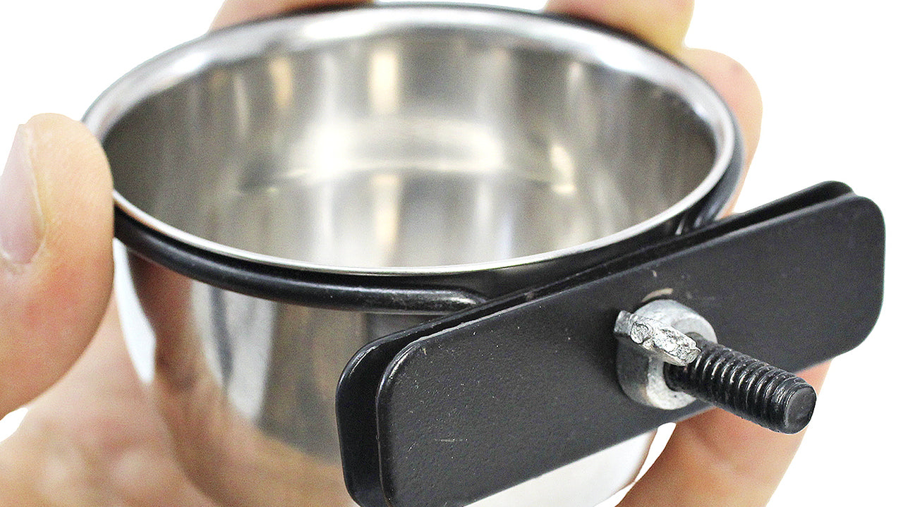 What is a Good Clamp Cup Feeder from Bonka Bird Toys?