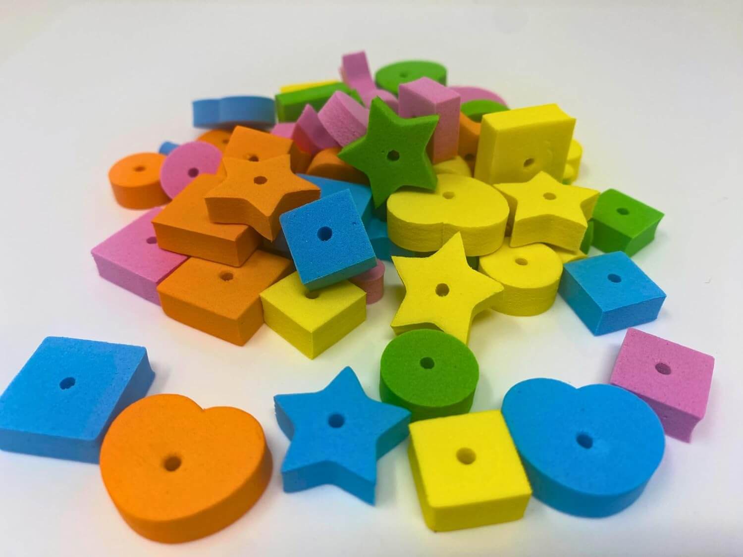1194 Colored Foam Beads 60 pcs - Bonka Bird Toys