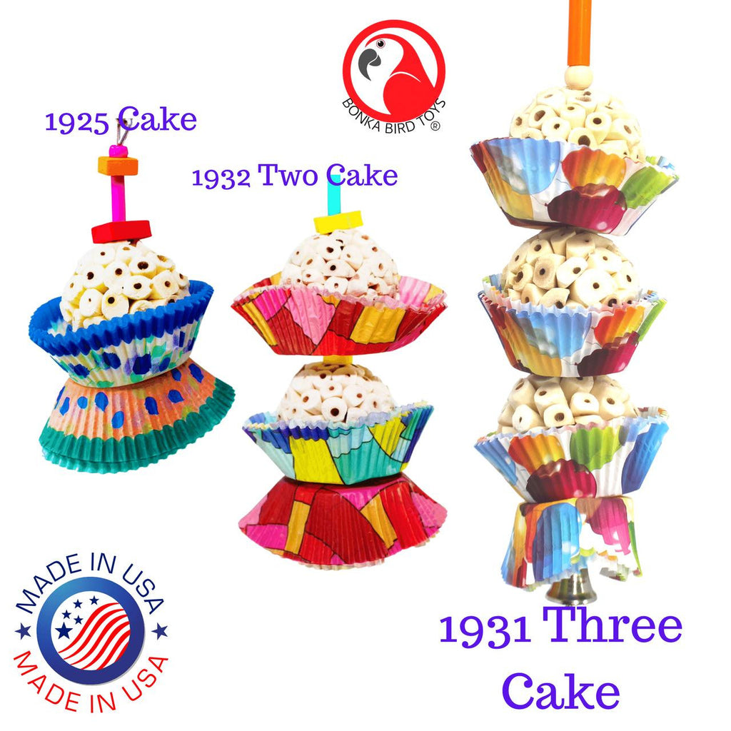 The 1931 Three Cake from Bonka Bird Toys is a colorful and shreddable bird toy with lots of natural Sola material! This bird toy has (3) natural sola balls.