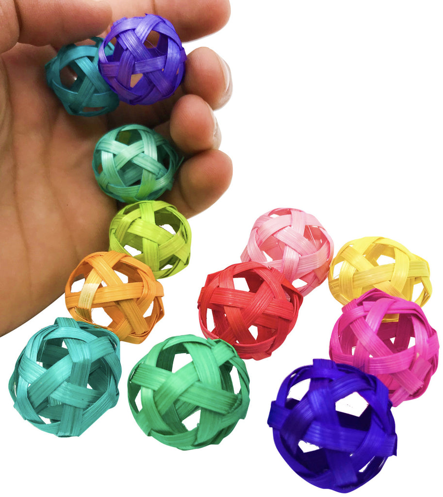 1658 pk12 Tiny Bamboo balls - Bonka Bird Toys